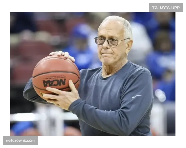 拉里·布朗谈比卢普斯交友态度，否认其与不良之徒为伍